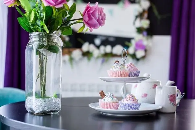 Apart Daire, Özel Banyo (Mad Hatter's Tea Room)