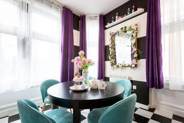 Apart Daire, Özel Banyo (Mad Hatter's Tea Room)