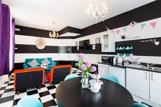 Apart Daire, Özel Banyo (Mad Hatter's Tea Room)