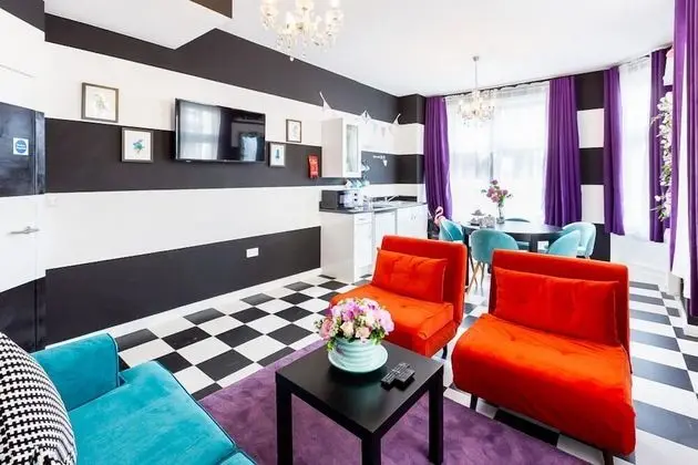 Apart Daire, Özel Banyo (Mad Hatter's Tea Room)