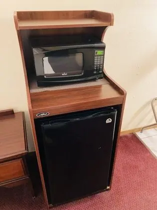 Basic Tek Büyük Yataklı Oda