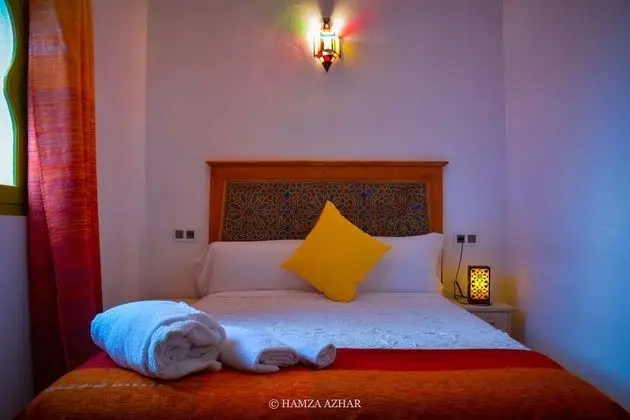 Traditional Tek Büyük Yataklı Oda