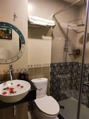 Deluxe Tek Büyük veya İki Ayrı Yataklı Oda