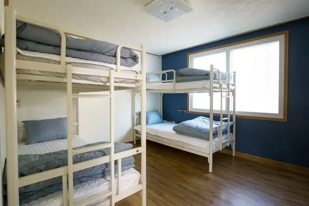 Ortak Ranzalı Oda, Sadece kadınlar için (4 person)