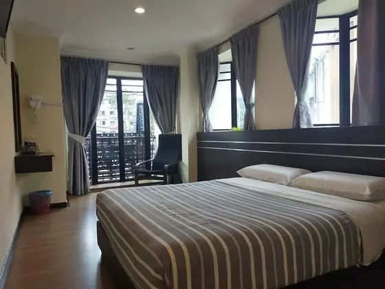 Deluxe Tek Büyük Yataklı Oda, 1 Yatak Odası, Balkon, Şehir Manzaralı