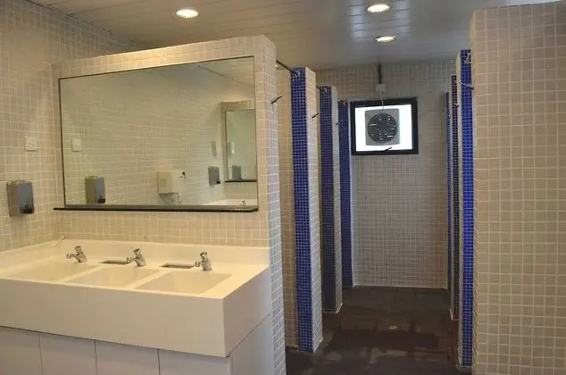Ortak Ranzalı Oda, Sadece erkekler için (1 Bed in 4-Bed Male Dormitory Room)