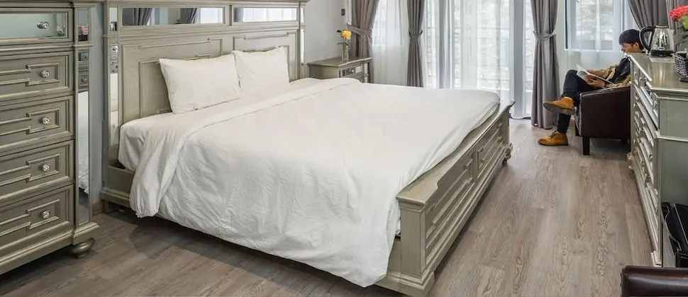 Oda (Super King or Two Double Beds)