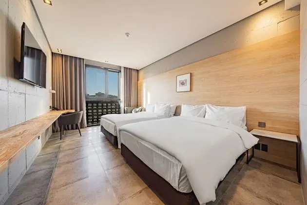 Family İki Ayrı Yataklı Oda, 2 Çift Kişilik Yatak, Şehir Manzaralı