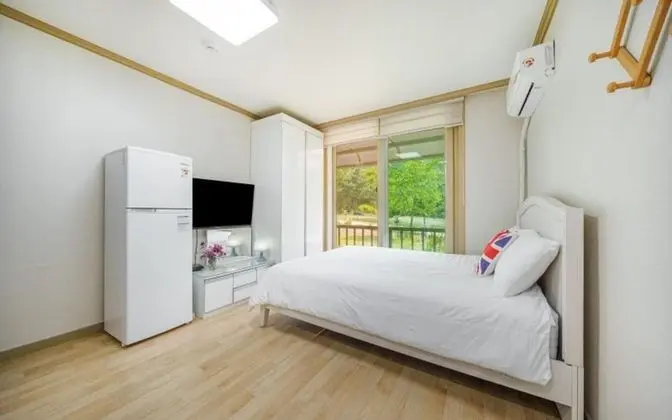 Oda (Jindallae (Azalea))