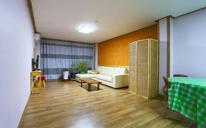 Oda (Ear-ring Flower)