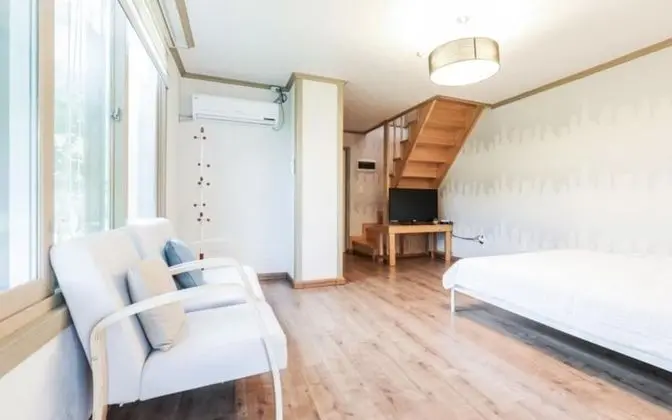 Oda (Mint Choco (River View Duplex 2 Beds))