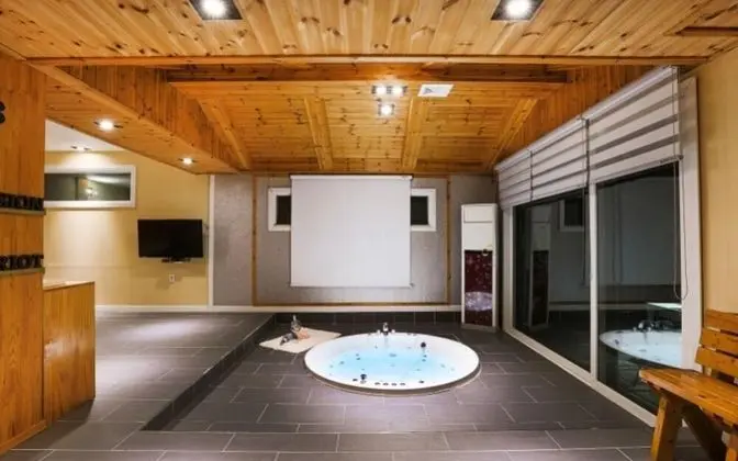 Oda (Cocave (Jet Spa Family Pension))