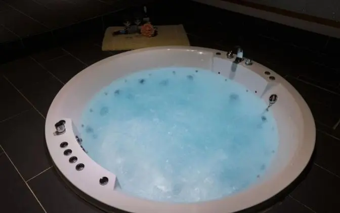 Oda (Cocave (Jet Spa Family Pension))