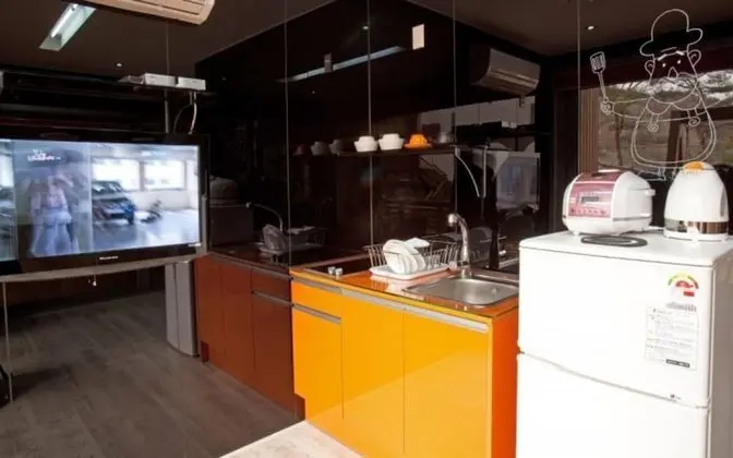 Oda (With You Room 5)