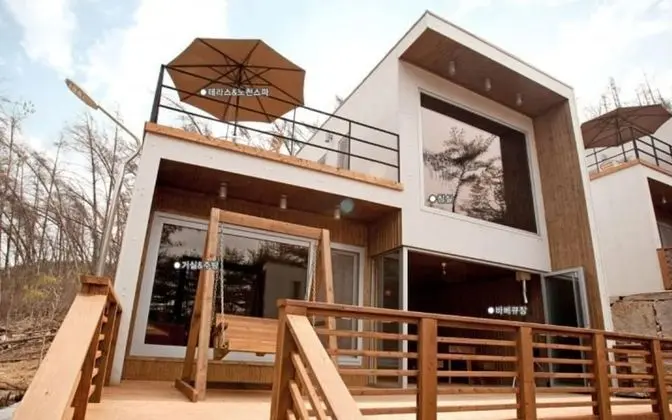 Oda (With You Room 5)