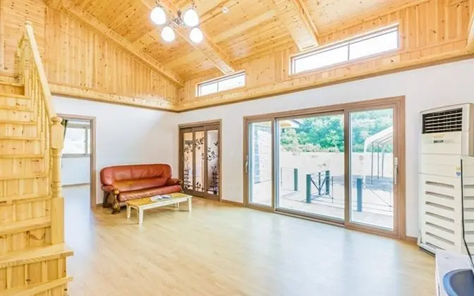 Oda (Oz Unshared House (Mountain View Dupl)