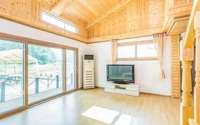 Oda (Oz Unshared House (Mountain View Dupl)