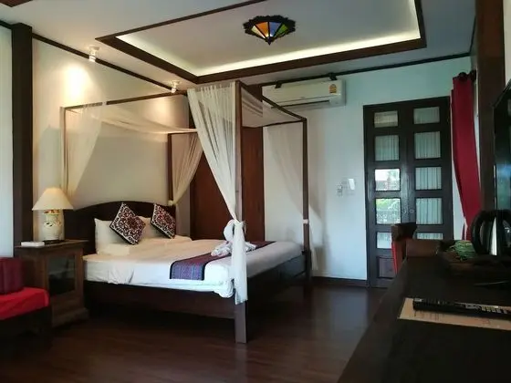 Luxury Tek Büyük Yataklı Oda, Balkon/Veranda, Resort Manzaralı