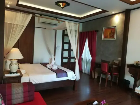 Luxury Tek Büyük Yataklı Oda, Balkon/Veranda, Resort Manzaralı