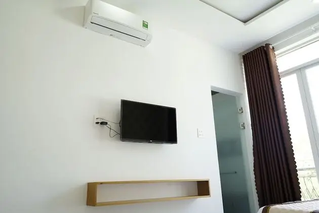 Standard Tek Büyük Yataklı Oda, Balkon, Bahçe Manzaralı