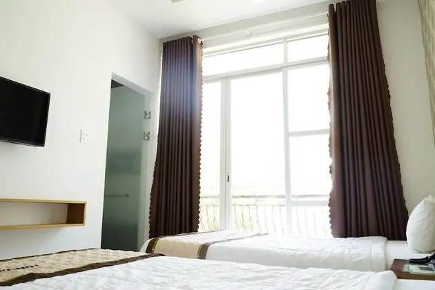 Standard Tek Büyük Yataklı Oda, Balkon, Bahçe Manzaralı