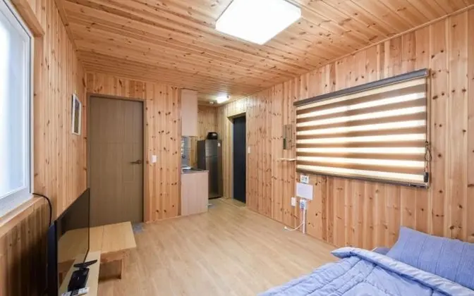 Oda (Room 1 (Unshared House))