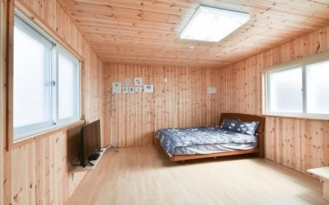 Oda (Room 4 (German House))