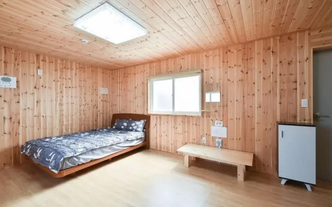 Oda (Room 4 (German House))