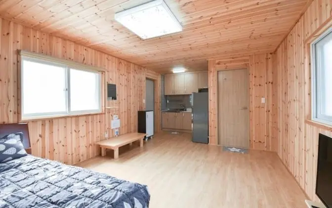 Oda (Room 4 (German House))