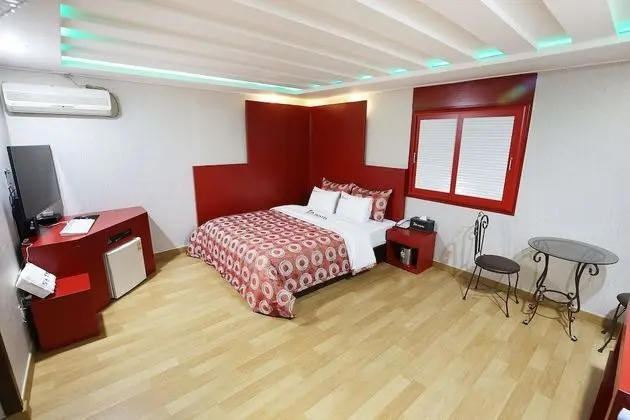 Oda (Suite room RED)