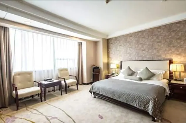 Deluxe Tek Büyük Yataklı Oda, Göl Manzaralı