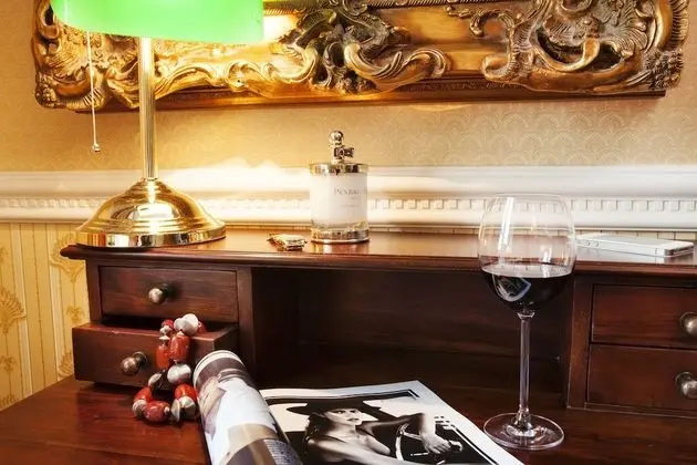 Comfort Büyük Yataklı Tek Kişilik Oda