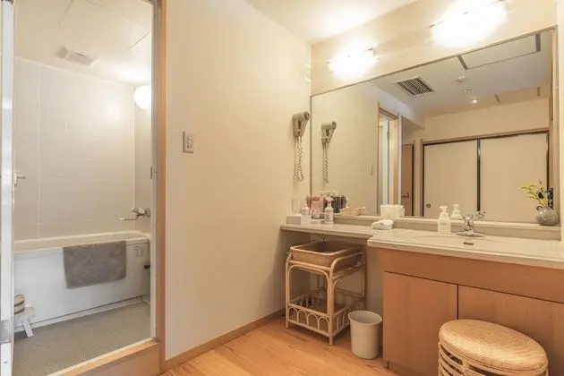 Traditional Oda, Sigara İçilmez, Nehir Manzaralı (Superior Japanese Style Room)