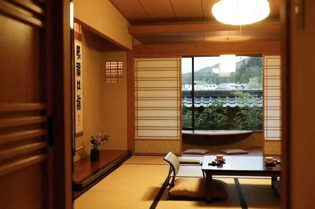 Standard Oda, Sigara İçilmez (Japanese Style Standard Room)