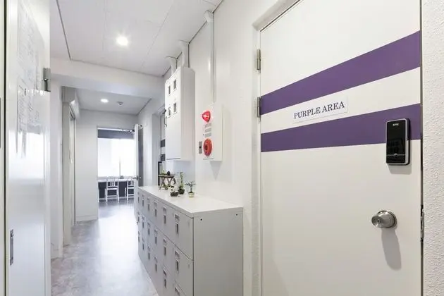 Ortak Ranzalı Oda, Sadece kadınlar için