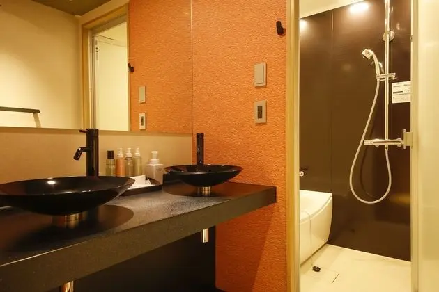 Traditional Oda, Ortak Banyo (12 tatami mats)