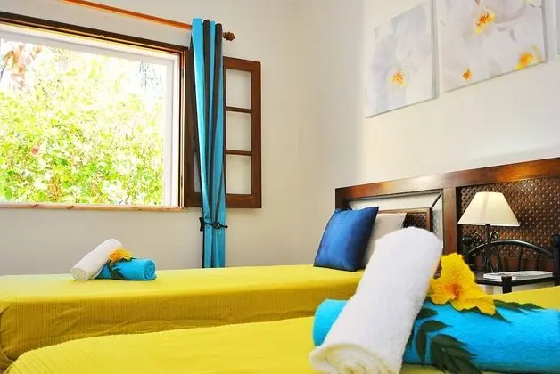 Villa, 4 Yatak Odası, Kişiye Özel Havuzlu, Deniz Manzaralı