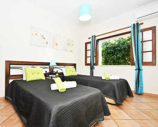 Villa, 4 Yatak Odası, Kişiye Özel Havuzlu, Deniz Manzaralı