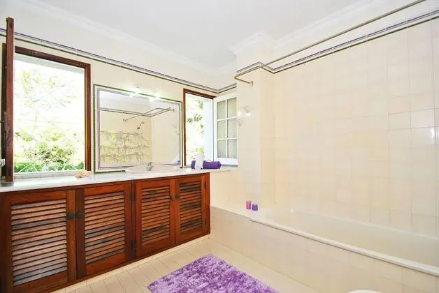 Villa, 4 Yatak Odası, Kişiye Özel Havuzlu, Deniz Manzaralı