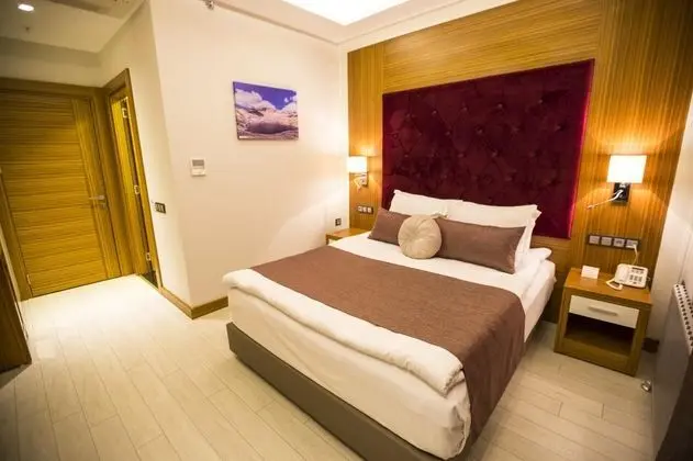 Suite, Şehir Manzaralı