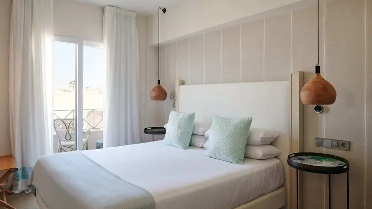 Superior Double Room (with extra bed)