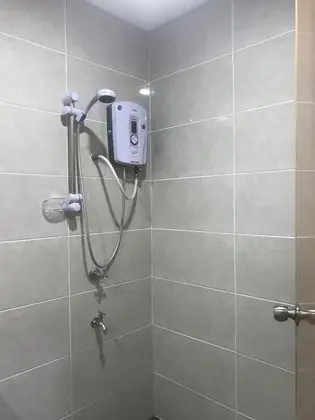 Deluxe Oda, Ortak Banyo