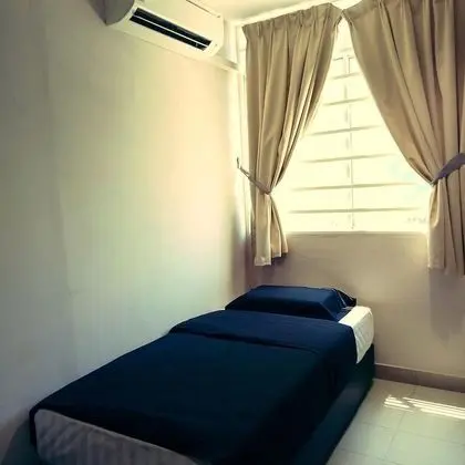 Ortak Ranzalı Oda, Sadece kadınlar için (3 bed)
