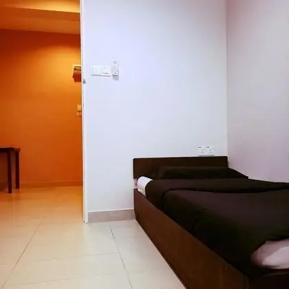 Ortak Ranzalı Oda, Sadece kadınlar için (3 bed)