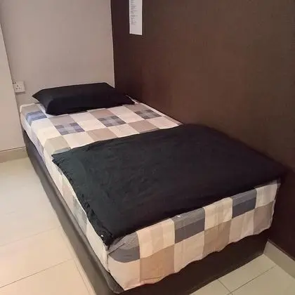 Ortak Ranzalı Oda, Sadece kadınlar için (3 bed)