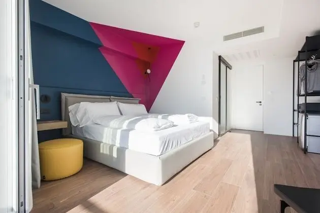 Tek Büyük Yataklı Oda, Balkon