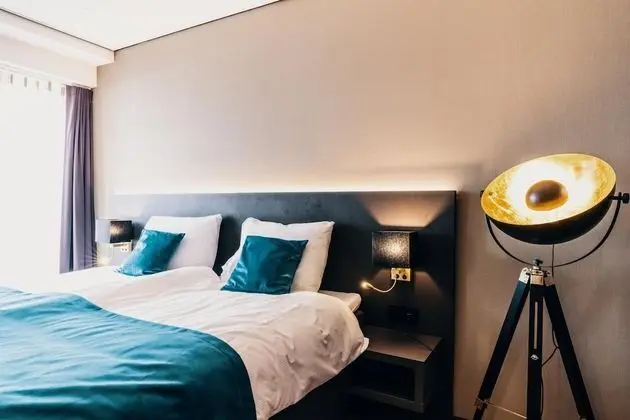 Luxury Tek Büyük Yataklı Oda