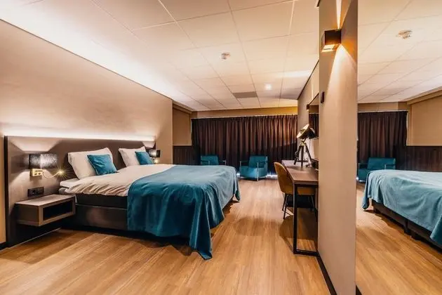 Luxury Tek Büyük Yataklı Oda