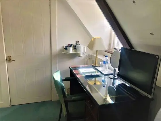 Deluxe Tek Kişilik Oda, Banyolu/Duşlu