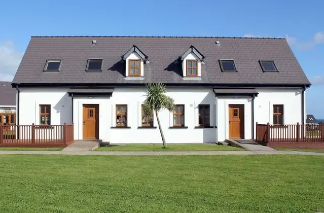 Standard Ev, Engellilere Uygun, Banyolu/Duşlu (Standard Holiday Homes)